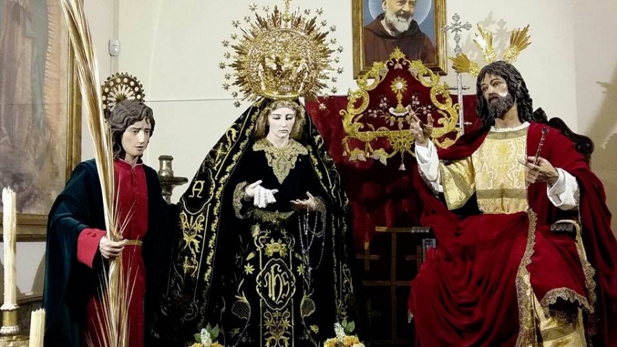 La Hermandad de la Borriquita celebra la festividad de la Inmaculada Concepción en San Ildefonso y Santos Niños Justo y Pastor