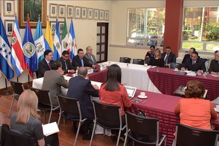 Encuentran una salida a la crisis de los migrantes cubanos