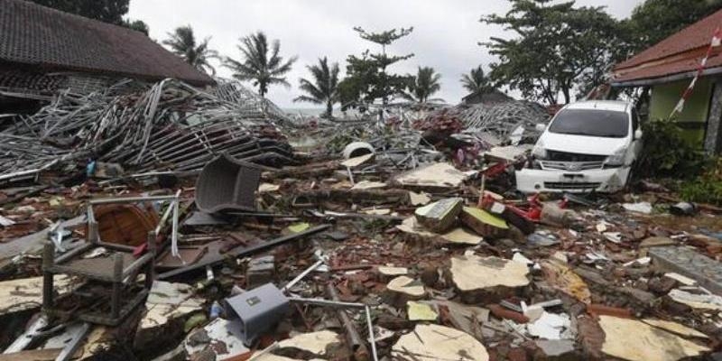 C&aacute;ritas Indonesia socorre a las v&iacute;ctimas del tsunami que arras&oacute; las costas del Estrecho de Sonda