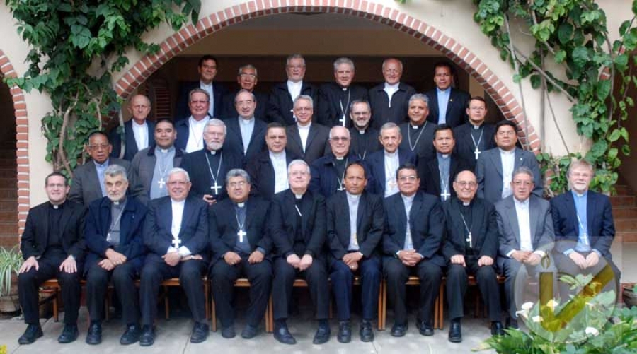 Los obispos de Bolivia rechazan el uso de la imagen del Papa para actividades pol&iacute;ticas