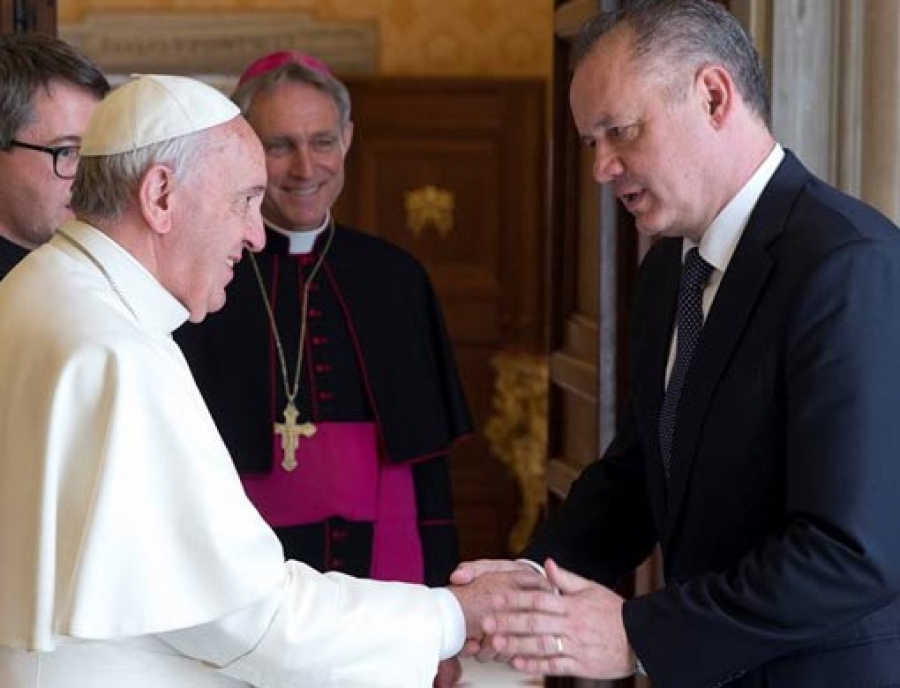 El Papa recibe al Presidente de la República Eslovaca cumplirse 25 años de la reanudación de las relaciones diplomáticas con la Santa Sede