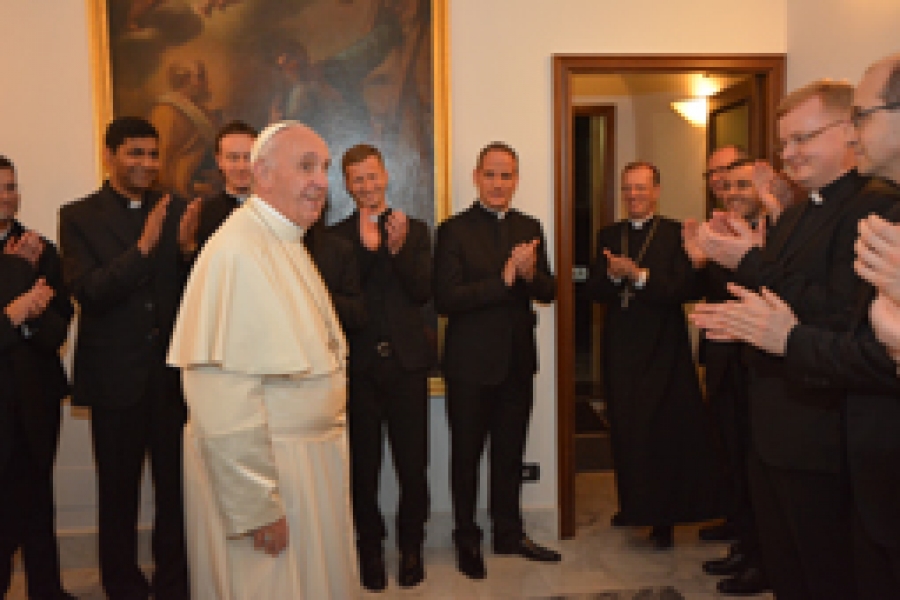 El Santo Padre visita por sorpresa la Pontificia Academia Eclesi&aacute;stica