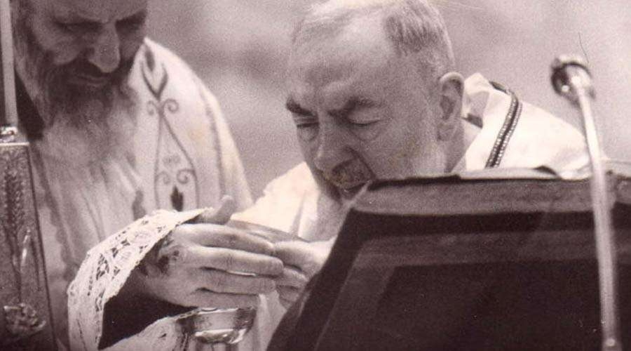 El Papa visitar&aacute; la ciudad del Padre P&iacute;o en el centenario de sus estigmas