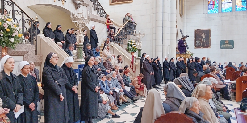 El padre Aurelio Cay&oacute;n, vicario episcopal, en la Jornada de la Vida Consagrada: &laquo;En este d&iacute;a la Iglesia da gracias a Dios por el don de la vida consagrada&raquo;