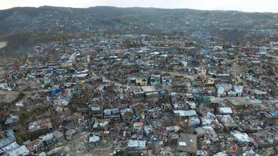 El Papa reza por las v&iacute;ctimas del hurac&aacute;n en Hait&iacute;