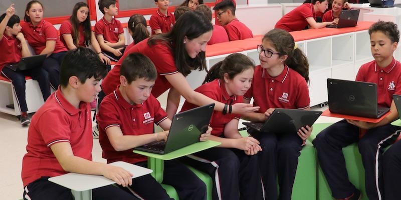 Salesianos propone la campa&ntilde;a 'Enredados' para acompa&ntilde;ar a las familias en el entorno digital y trabajar por una Internet Segura