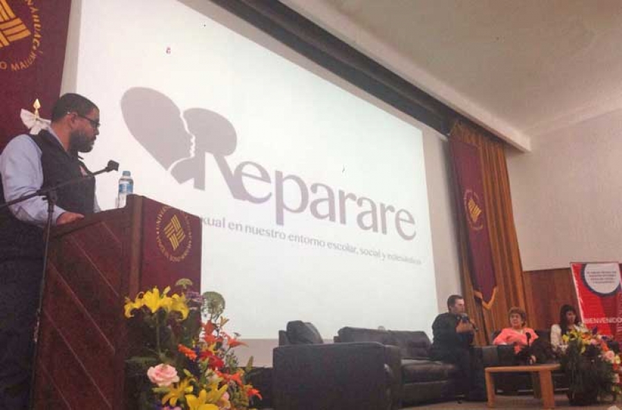 'Las v&iacute;ctimas de abusos se merecen que hablemos de esto de frente'