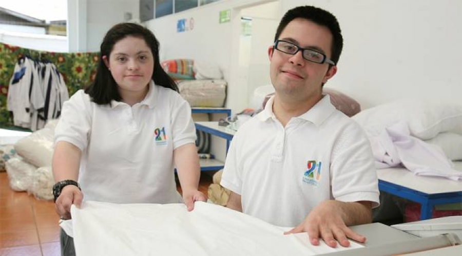 Arzobispado da trabajo a j&oacute;venes con s&iacute;ndrome de Down en Chile