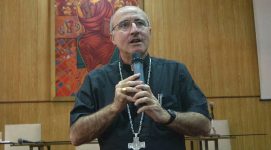 Cardenal Sturla: Apliquemos el derecho de los padres a elegir educaci&oacute;n para sus hijos