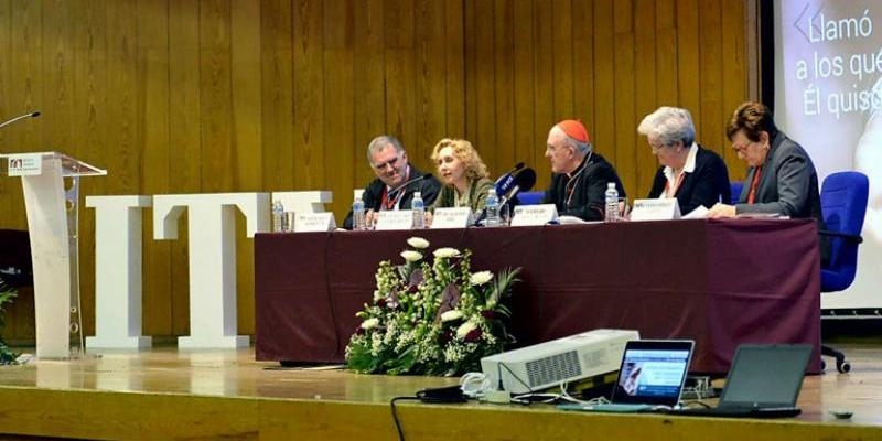 Cardenal Osoro a los religiosos: «Llevad la alegría del Evangelio a las periferias existenciales y geográficas»