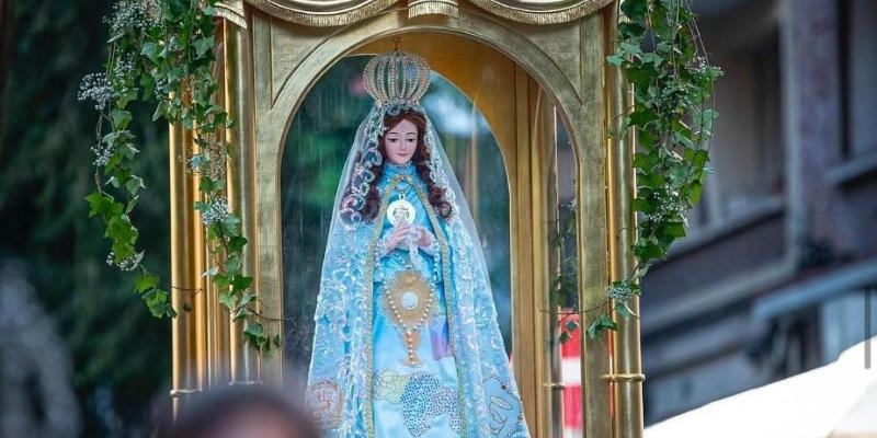 Cultos en honor a la Virgen del Valle en la parroquia Sant&iacute;simo Cristo de la Victoria