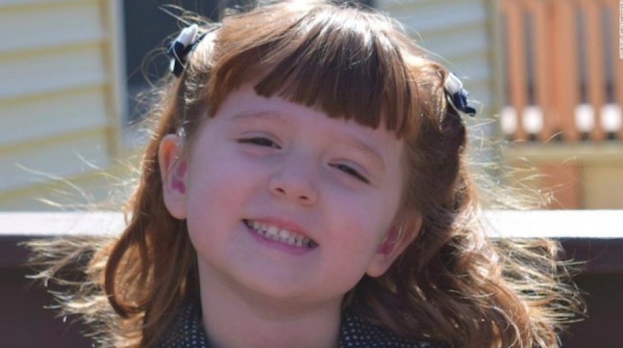 La peque&ntilde;a Lizzy Myers saludar&aacute; al Papa antes de quedarse ciega