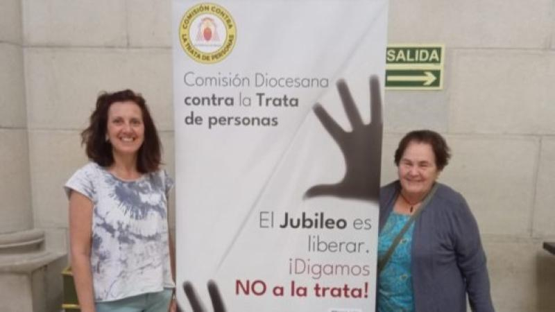 Clase de la Escuela Itinerante de Formaci&oacute;n Social: '&iquest;Hay vida despu&eacute;s de sufrir la trata de personas?'