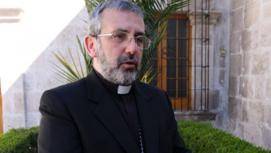 Arzobispo advierte de nuevo intento de legalizar aborto en Per&uacute;