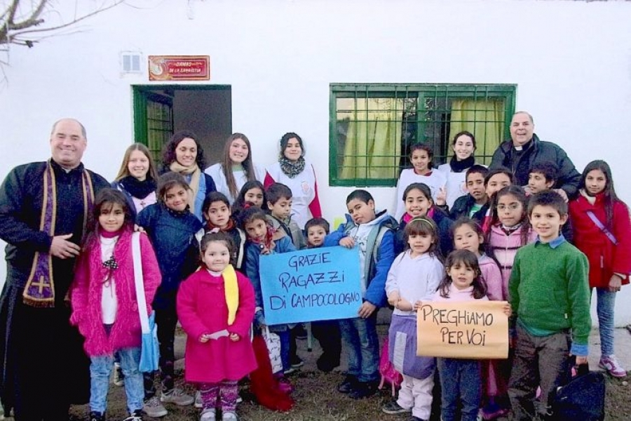 Ni&ntilde;os de Suiza donan calefacci&oacute;n para una parroquia argentina