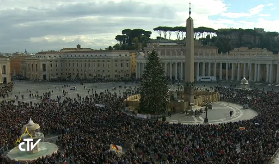 El Papa Francisco recuerda su viaja a Asia y reza por la situaci&oacute;n pol&iacute;tica en Honduras