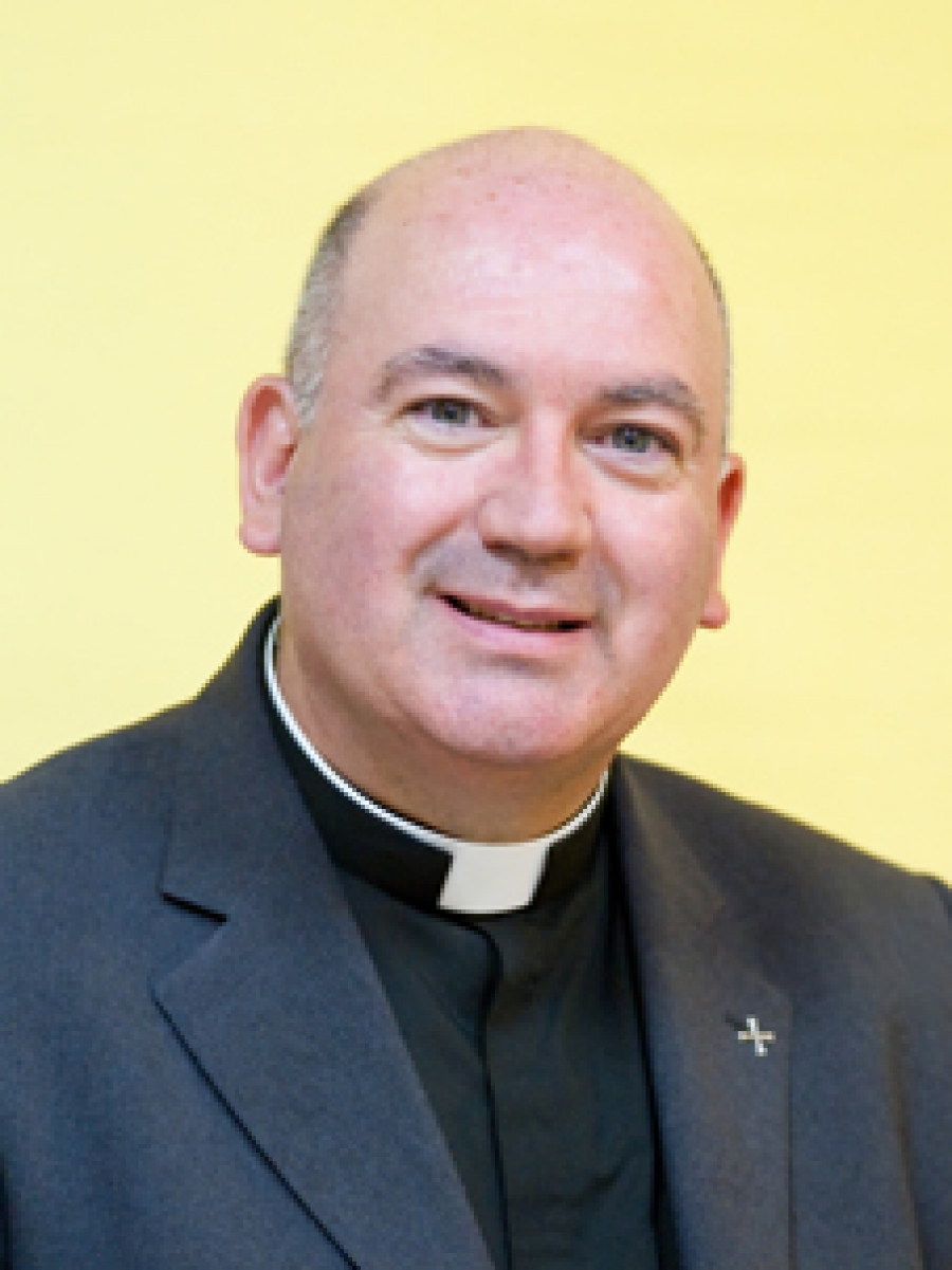 Manuel Gonz&aacute;lez L&oacute;pez-Corps, director del Centro Ecum&eacute;nico: &laquo;El mundo no va a creer si nos ve divididos&raquo;