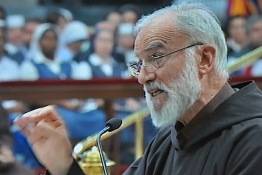 Padre Cantalamessa: La unidad de los cristianos en primer lugar debe ser en el amor