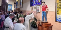 La Bas&iacute;lica de Mar&iacute;a Auxiliadora, que ya cuenta con su reliquia, bendice una Imagen de San Carlo Acutis