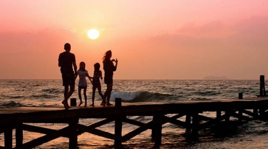 Ideolog&iacute;a de g&eacute;nero es gran enemiga de la familia, recuerda arzobispo de Panam&aacute;