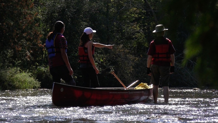 Los jesuitas peregrinan en Canoa: un camino a la reconciliaci&oacute;n en Canad&aacute;