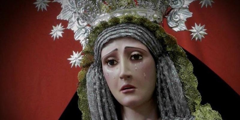 La Virgen de la Estrella procesiona el viernes de Dolores por el Ensanche de Vallecas
