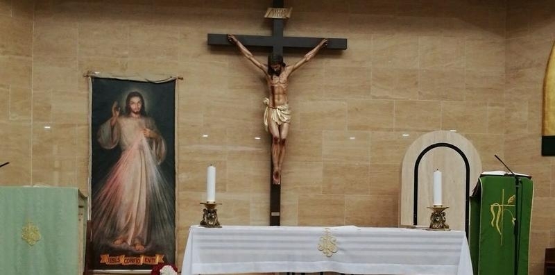 El cardenal Jos&eacute; Cobo preside una misa en la parroquia Patrocinio de San Jos&eacute;