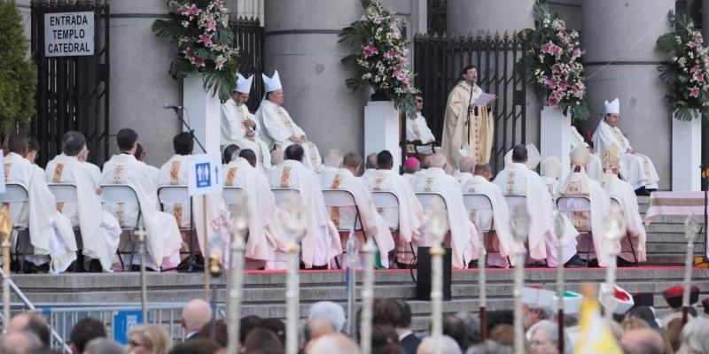 El cardenal Jos&eacute; Cobo: &laquo;Que la Virgen de la Almudena, Madre del encuentro, nos ense&ntilde;e a evangelizar lo que nos une y lo que nos distingue&raquo;