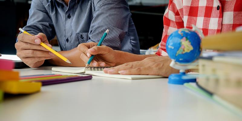 Jos&eacute; Luis Guz&oacute;n, ante el 50 aniversario de la Delegaci&oacute;n Episcopal de Ense&ntilde;anza: &laquo;Queremos seguir trabajando unidos y en sinodalidad&raquo;