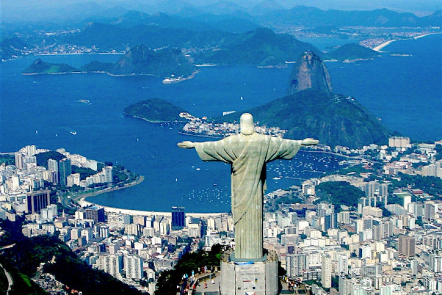 R&iacute;o de Janeiro: 'Amigos del Cristo Redentor' piden un abrazo para conservarlo