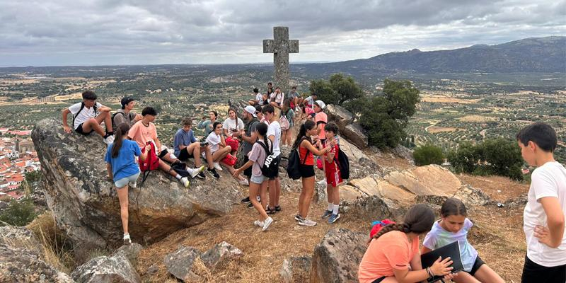 Campamento de verano de la parroquia Beata Mar&iacute;a Ana Mogas: &laquo;Lo primero es generar familia&raquo;