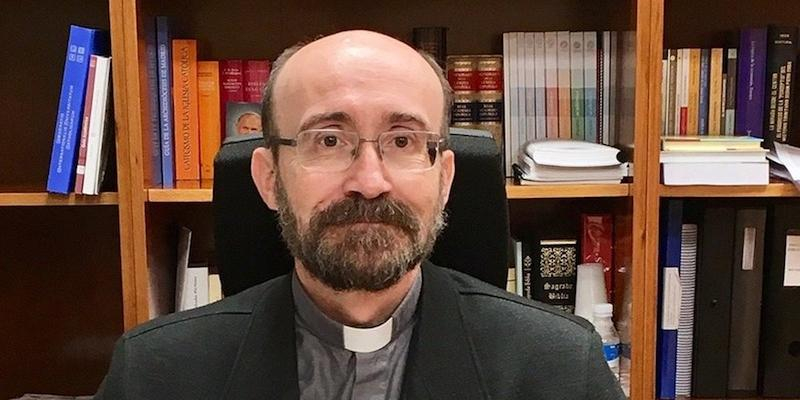 Javier Prades ingresa en la sección de Teología de la Real Academia de Doctores