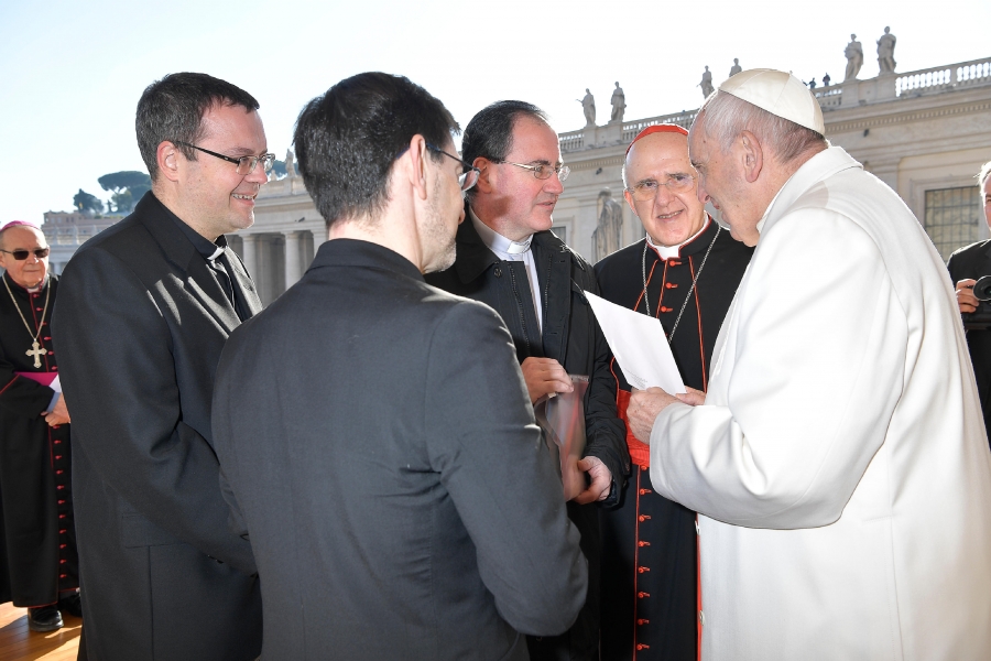 Papa y obispos de Madrid