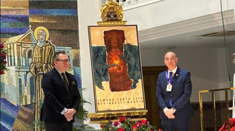 Juan Miguel Mart&iacute;n Mena, autor del cartel de Semana Santa de la Archicofrad&iacute;a de Jes&uacute;s de Medinaceli: &laquo;Fuerza y ternura son los pilares sobre los que se construye la obra&raquo;