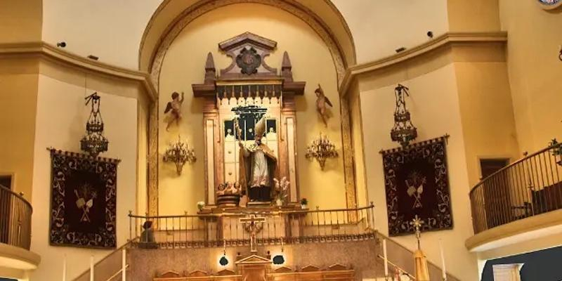 El Salvador y San Nicolás organiza un triduo como preparación a la fiesta del santo titular del templo