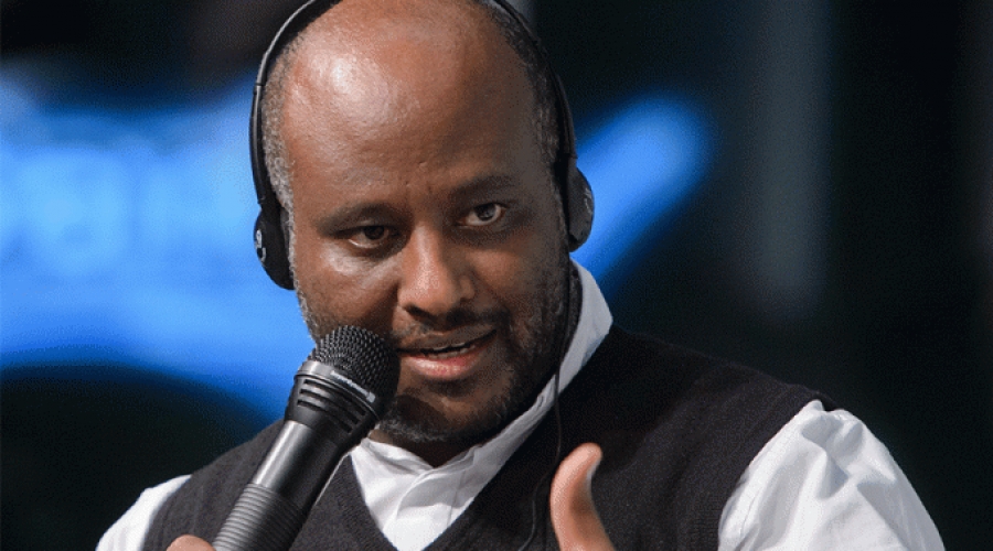 M&aacute;s de 150 mil refugiados le deben la vida a este sacerdote cat&oacute;lico