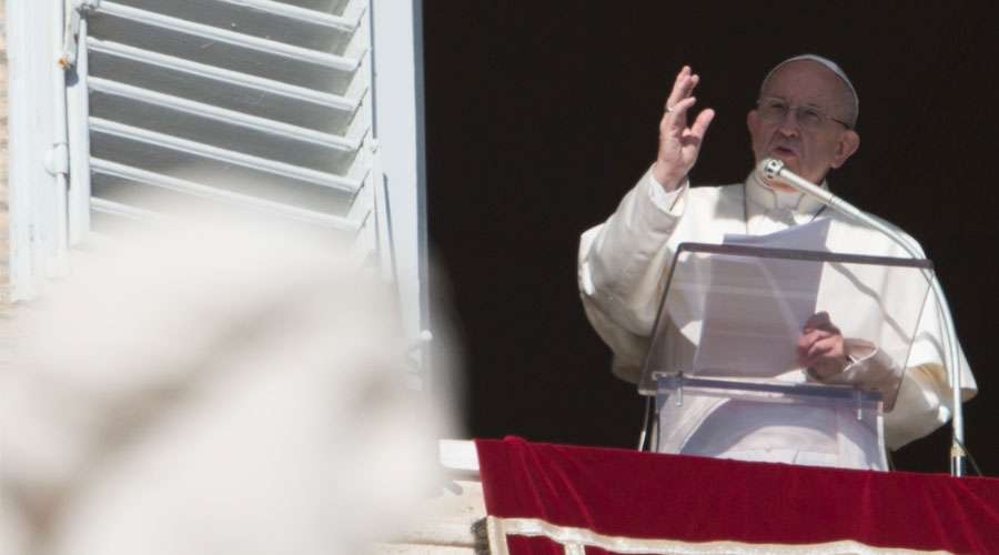 El Santo Padre saluda por Navidad a los cristianos orientales, que la celebran el 7 de enero