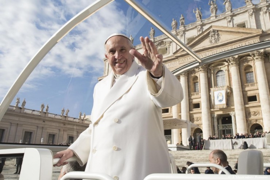El Santo Padre visita por sorpresa el Pontificio Consejo para la promoci&oacute;n de la nueva evangelizaci&oacute;n