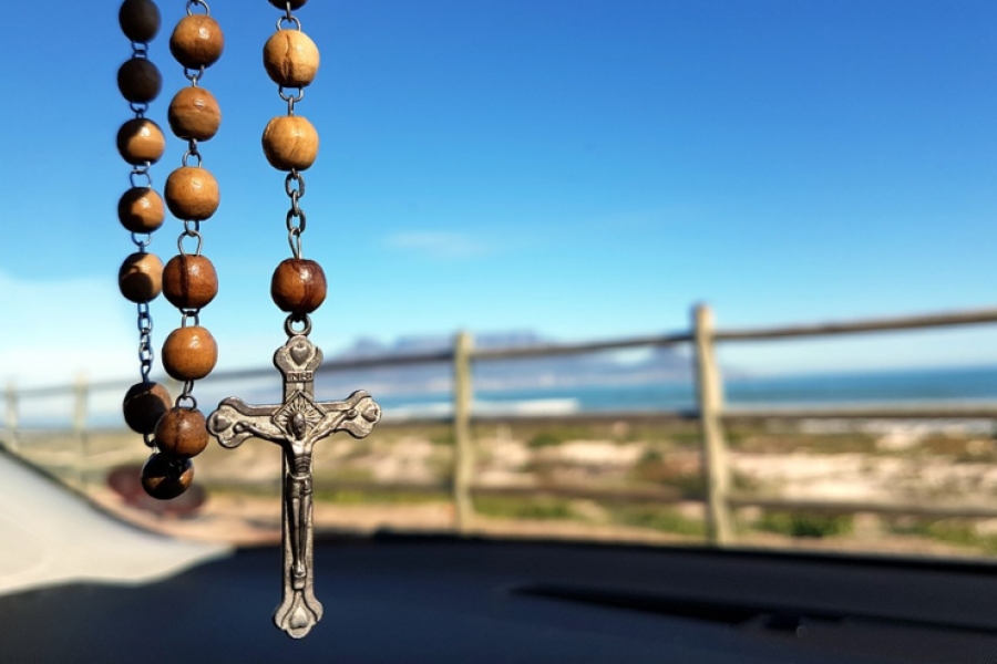 Mons. Auza: &laquo;Los cristianos podr&iacute;an desaparecer de Oriente Medio&raquo;