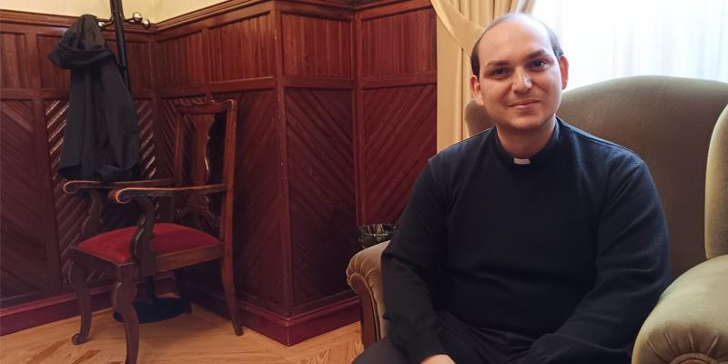 Jes&uacute;s Rodr&iacute;guez ser&aacute; ordenado presb&iacute;tero en la catedral de la Almudena: &laquo;Se&ntilde;or, lo que t&uacute; quieras mientras vayas conmigo&raquo;