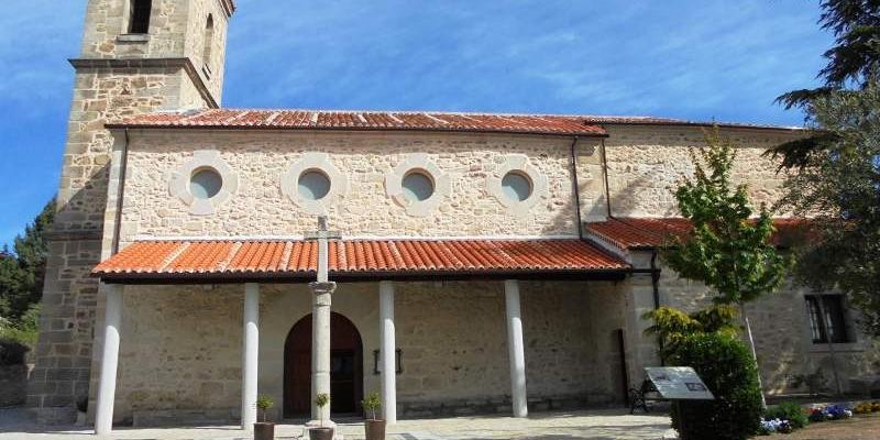 Misa presidida por el cardenal Jos&eacute; Cobo y procesi&oacute;n en Navacerrada para celebrar su fiesta patronal en honor a la Natividad de Nuestra Se&ntilde;ora
