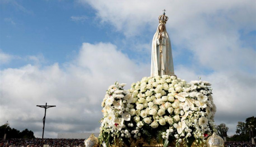 La bas&iacute;lica pontifica San Miguel peregrina a F&aacute;tima