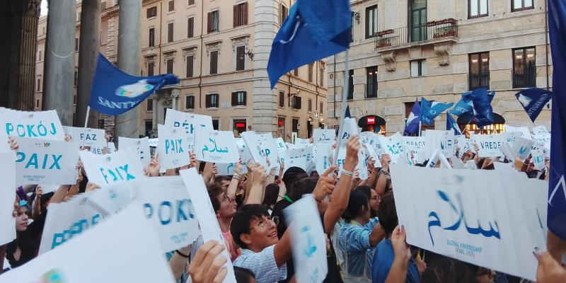 J&oacute;venes por la Paz de Sant&rsquo;Egidio Madrid, en el Global Friendship de Roma: &laquo;Alzamos la voz contra la guerra y la violencia que golpea el mundo&raquo;
