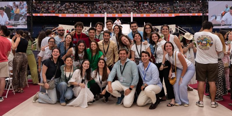 Un espacio para hablar &laquo;sin filtros&raquo; y &laquo;poder escucharnos&raquo;: los j&oacute;venes de Madrid se preparan para las preasambleas