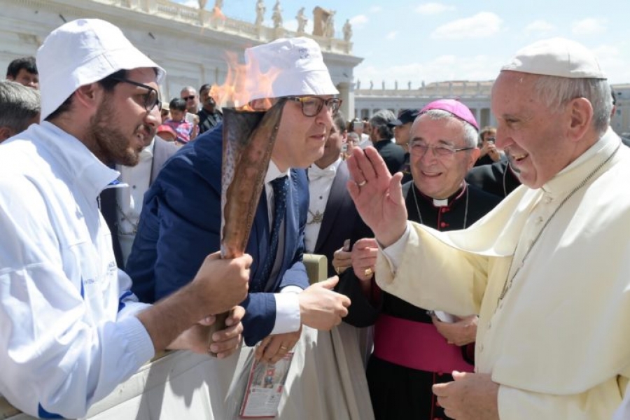 Francisco a los peregrinos a Loreto: preg&uacute;ntenle a Jes&uacute;s: '&iquest;T&uacute; me amas?' y resp&oacute;ndanle si lo aman