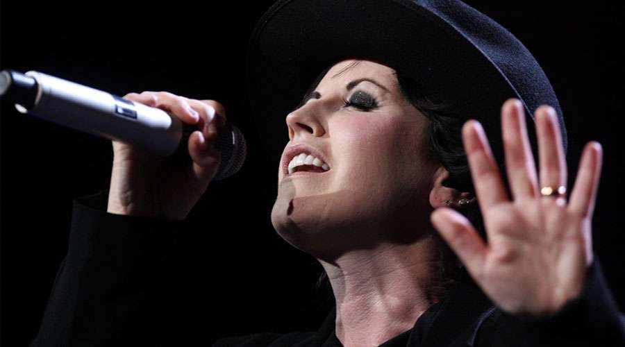 Funeral cat&oacute;lico para dar &uacute;ltimo adi&oacute;s a cantante de The Cranberries