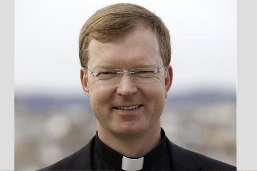 El padre Zollner habla de los abusos en Ratisbona: 'La iglesia esclareci&oacute; una realidad dolorosa'