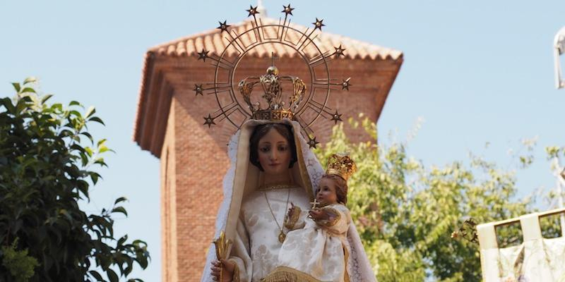 Celebraciones en honor a Santa Mar&iacute;a la Blanca, en el barrio madrile&ntilde;o de Canillejas