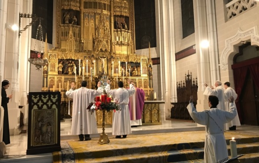Eucarist&iacute;a en la bas&iacute;lica de la Concepci&oacute;n por los coptos ortodoxos de El Cairo