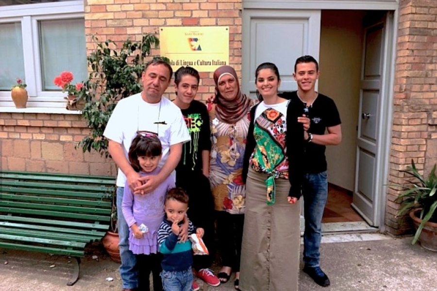 &laquo;Huimos de la muerte y el Papa ha sido un &aacute;ngel que nos ha salvado&raquo;